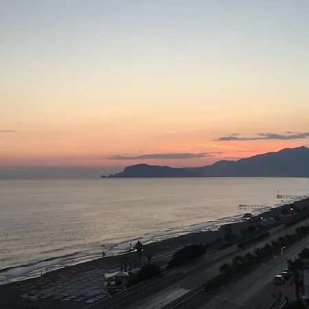 아파트 Seaside Apart Cebeci 8